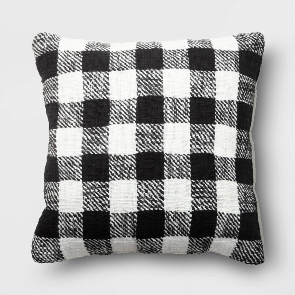 Target Wondershop Holiday Woven Cotton Slub Buffalo Check Throw Pillow 16 x 16”